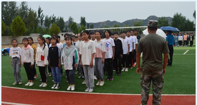 坚持到底，迈向成功（一个自卑少年的成长故事）
