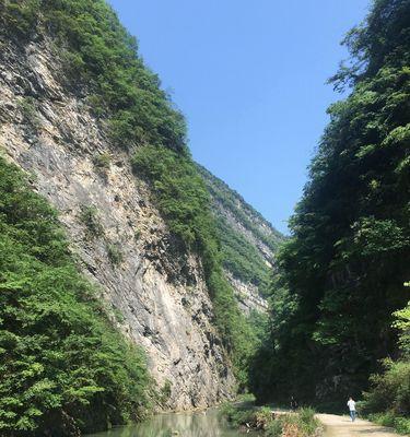 发现美丽的不必远行（用心去寻找，美丽就在身边）