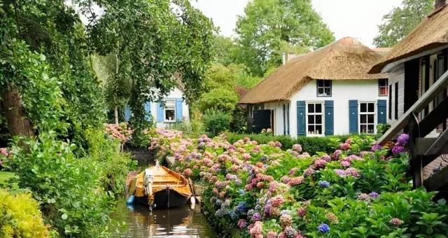 小屋与人生（寻找安宁的旅程）
