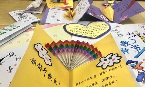 感激恩师，情系师恩（一位老师的无私奉献）