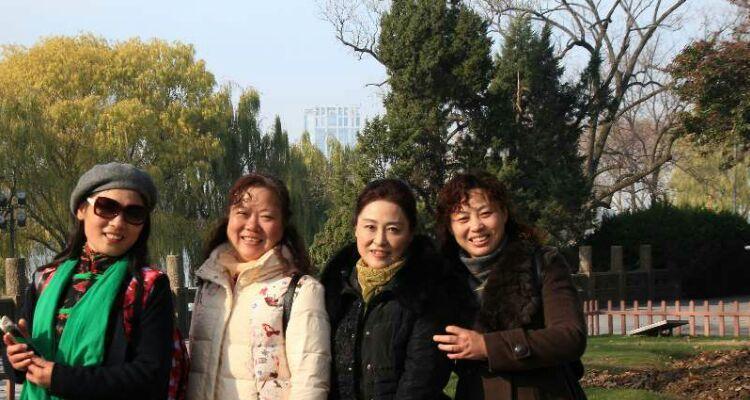 深厚友谊，如此珍贵（真诚相待，彼此守护）