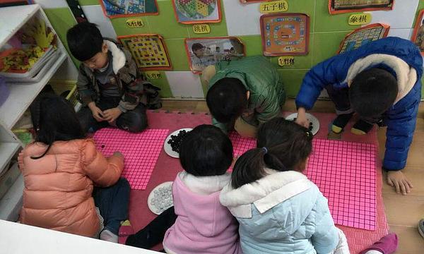妈妈的爱，成长的力量（一个母亲的坚持和耐心让孩子成长）
