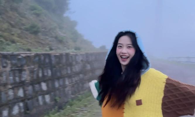 迷失在神奇的大自然中（一位年轻女孩的探险之旅）