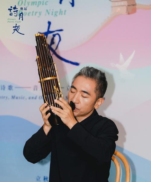 音乐之间的友谊（两个少年的音乐梦）