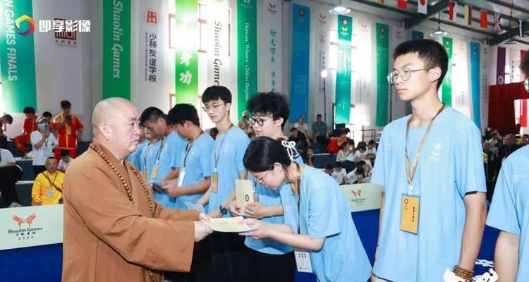 《烈火中的希望》（在逆境中求生存）