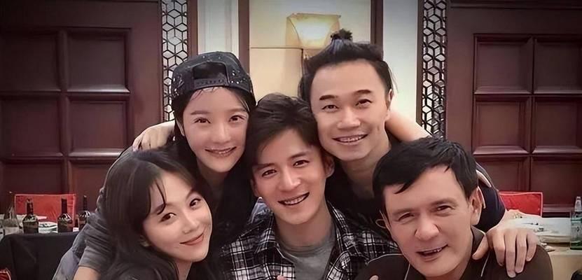 点燃希望之火——一个女孩的奋斗史（用坚强的心、勇气的力量，谱写出人生的华美篇章）