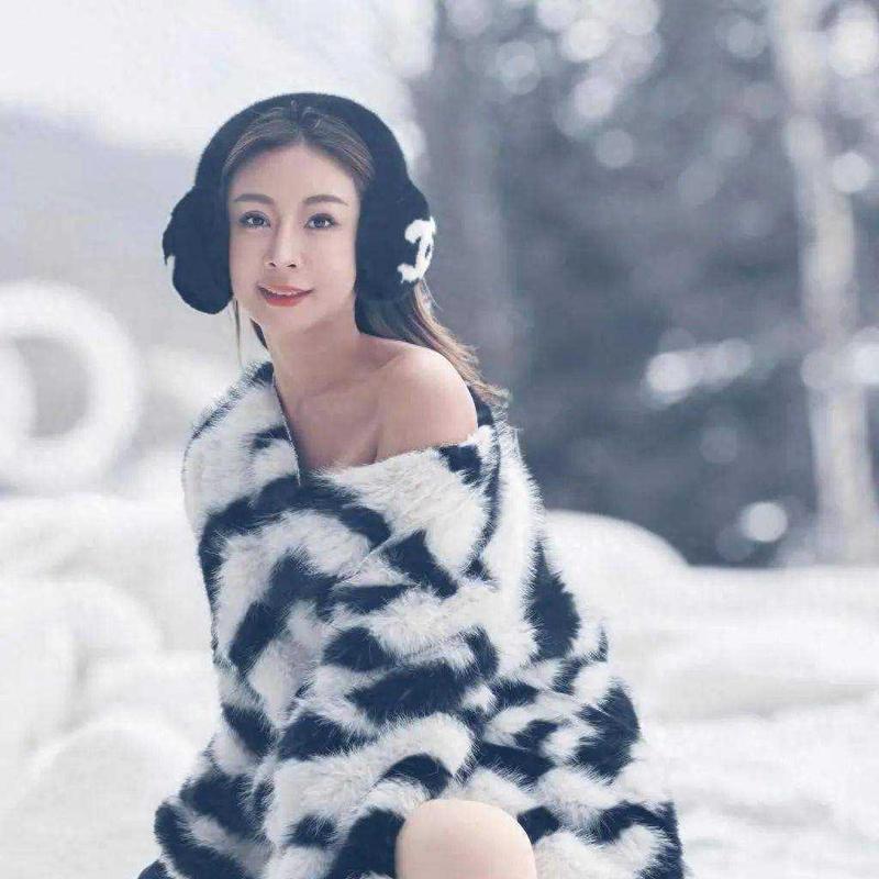 一步一个脚印，勇敢前行（一个女孩的成长之路）